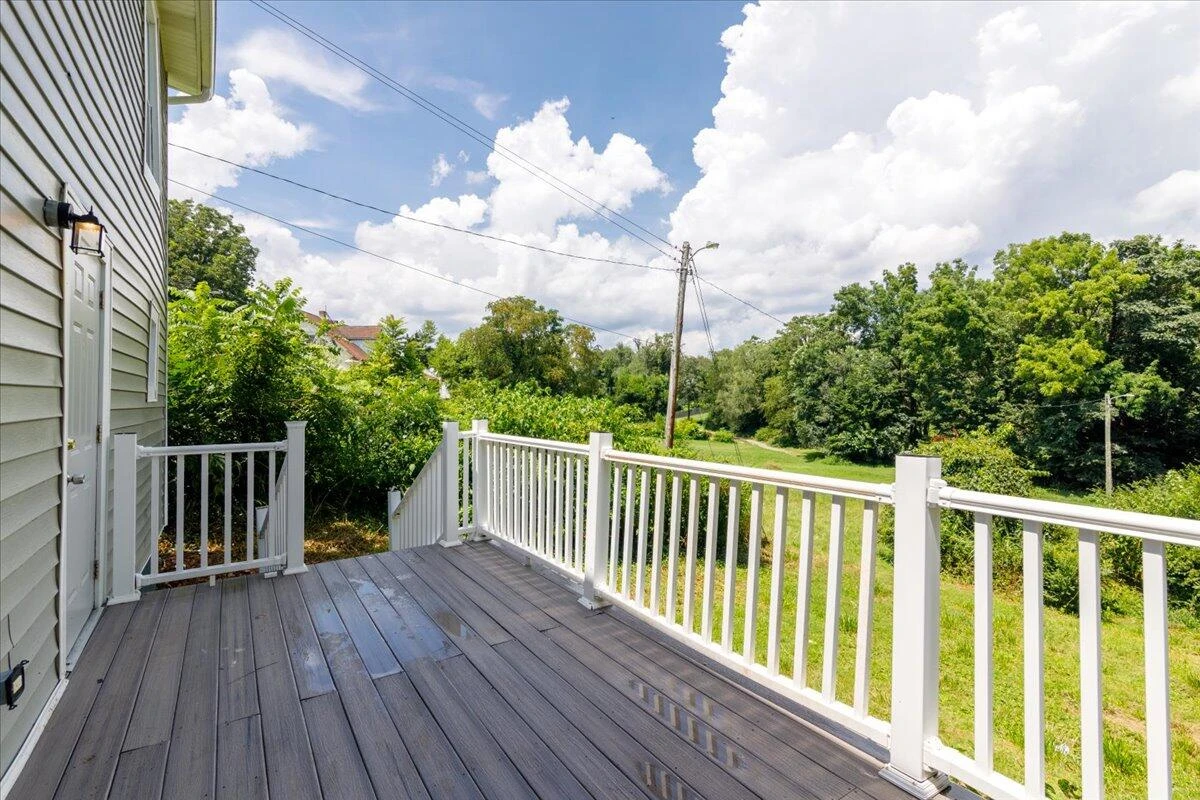2407 Maryland AVE NW - Photo 19