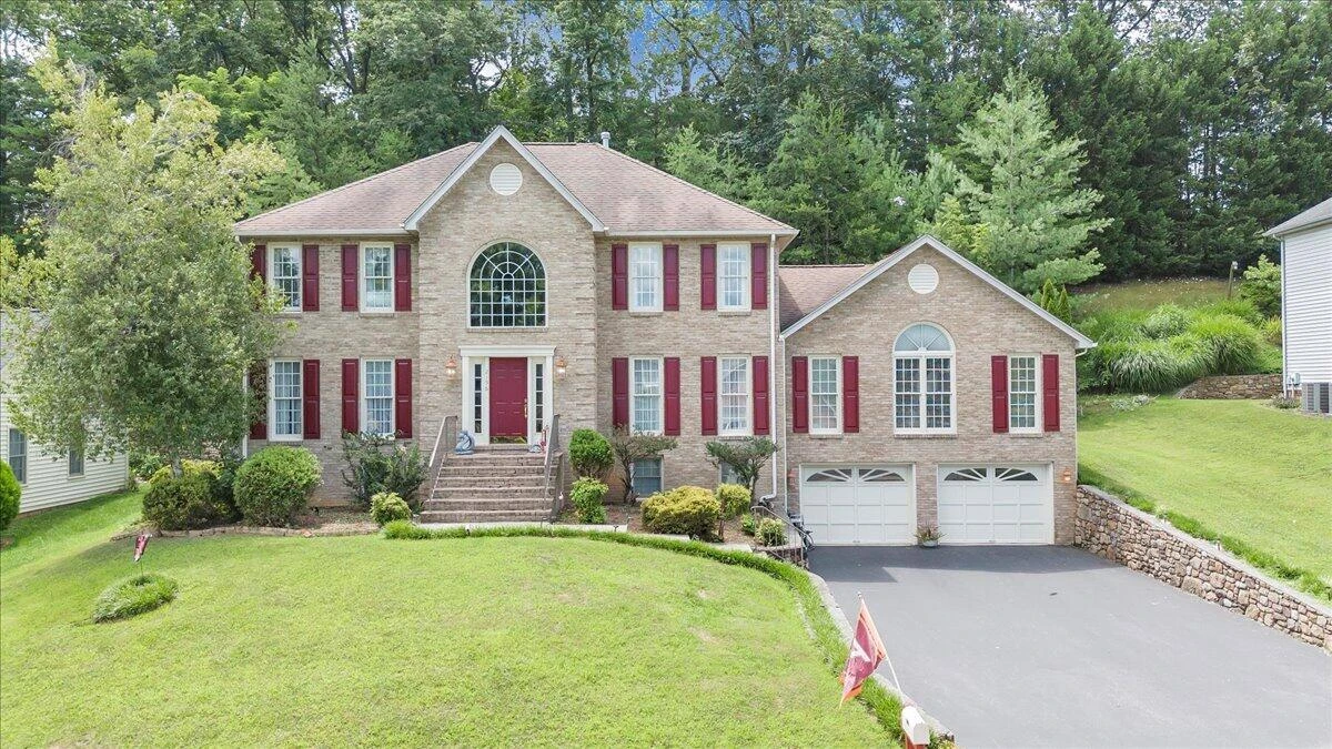 2156 Stone Mill DR