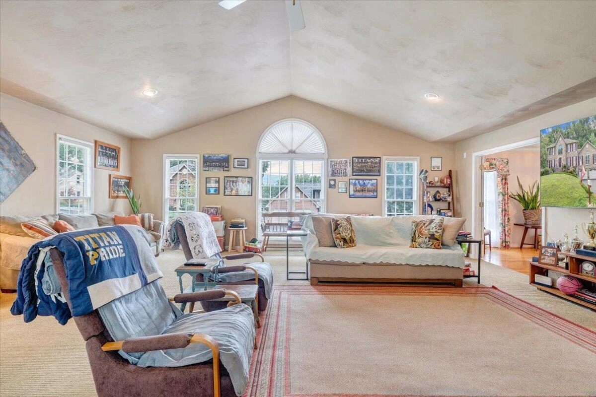 2156 Stone Mill DR - Photo 16