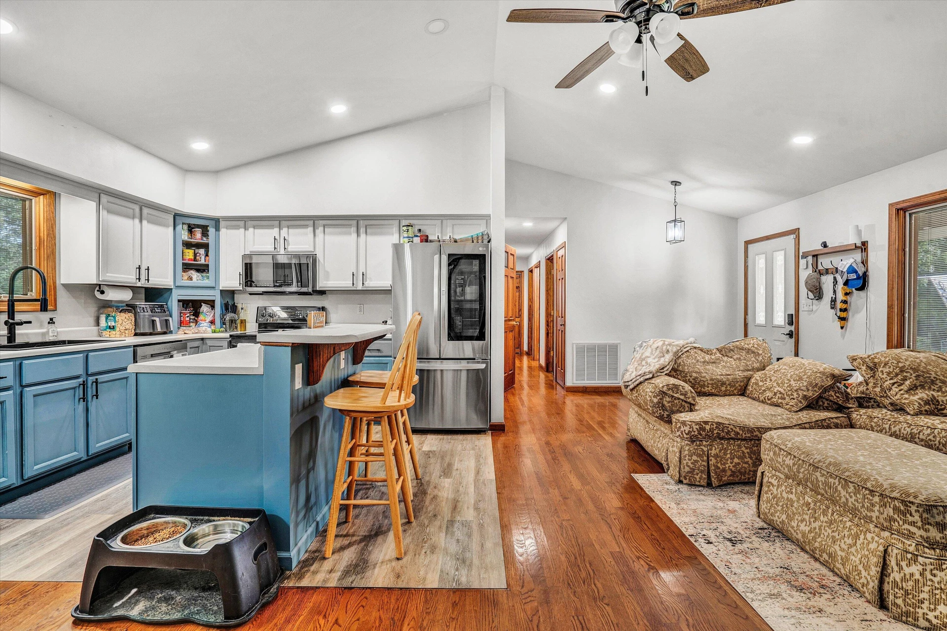 489 Monty RD - Photo 14