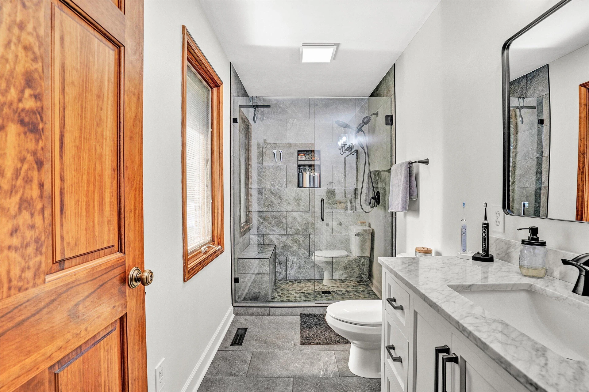 489 Monty RD - Photo 24