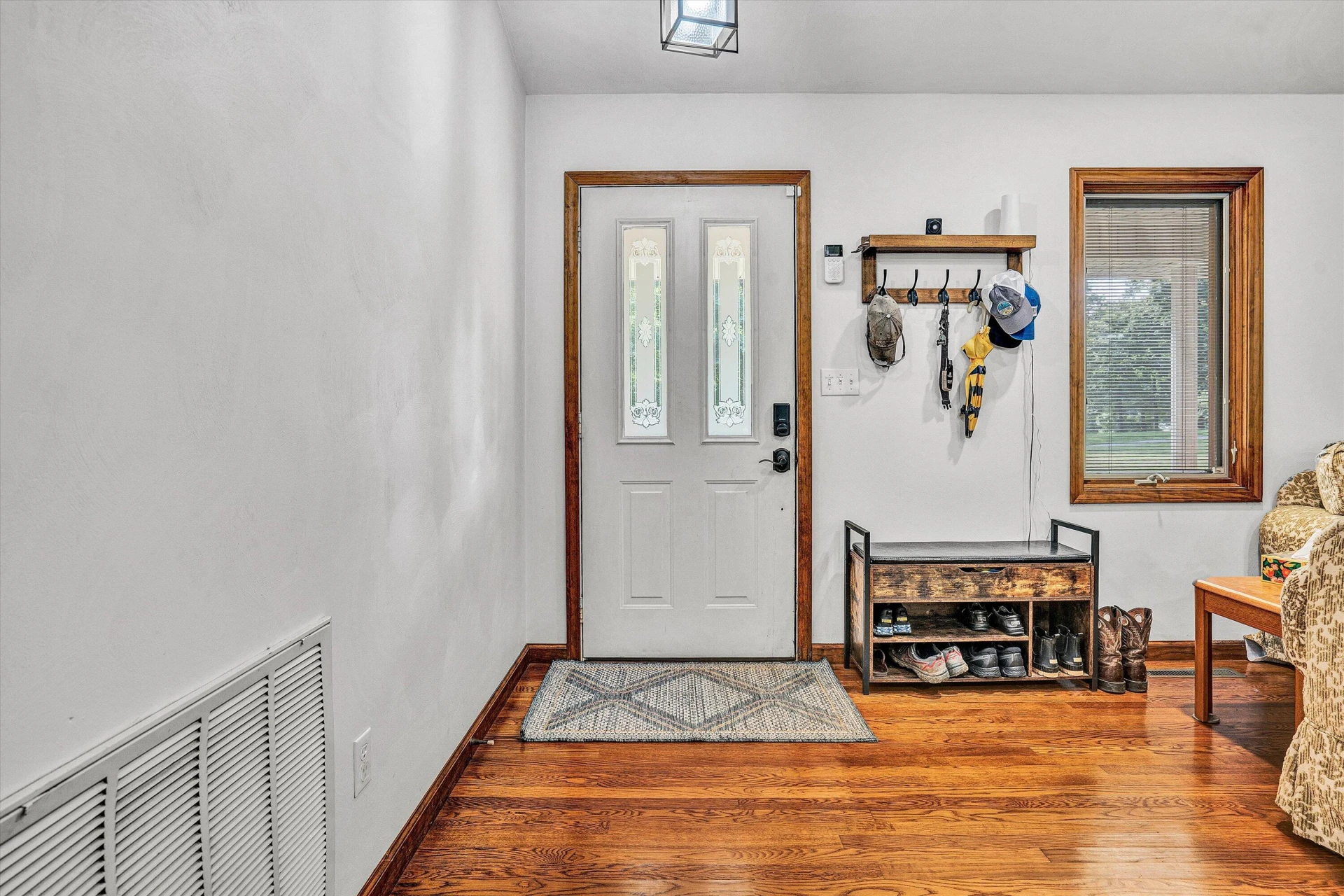 489 Monty RD - Photo 9
