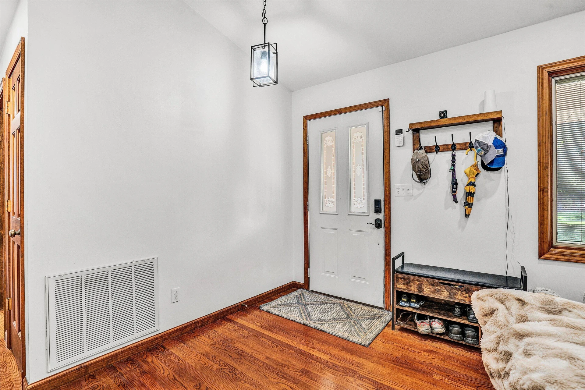 489 Monty RD - Photo 10
