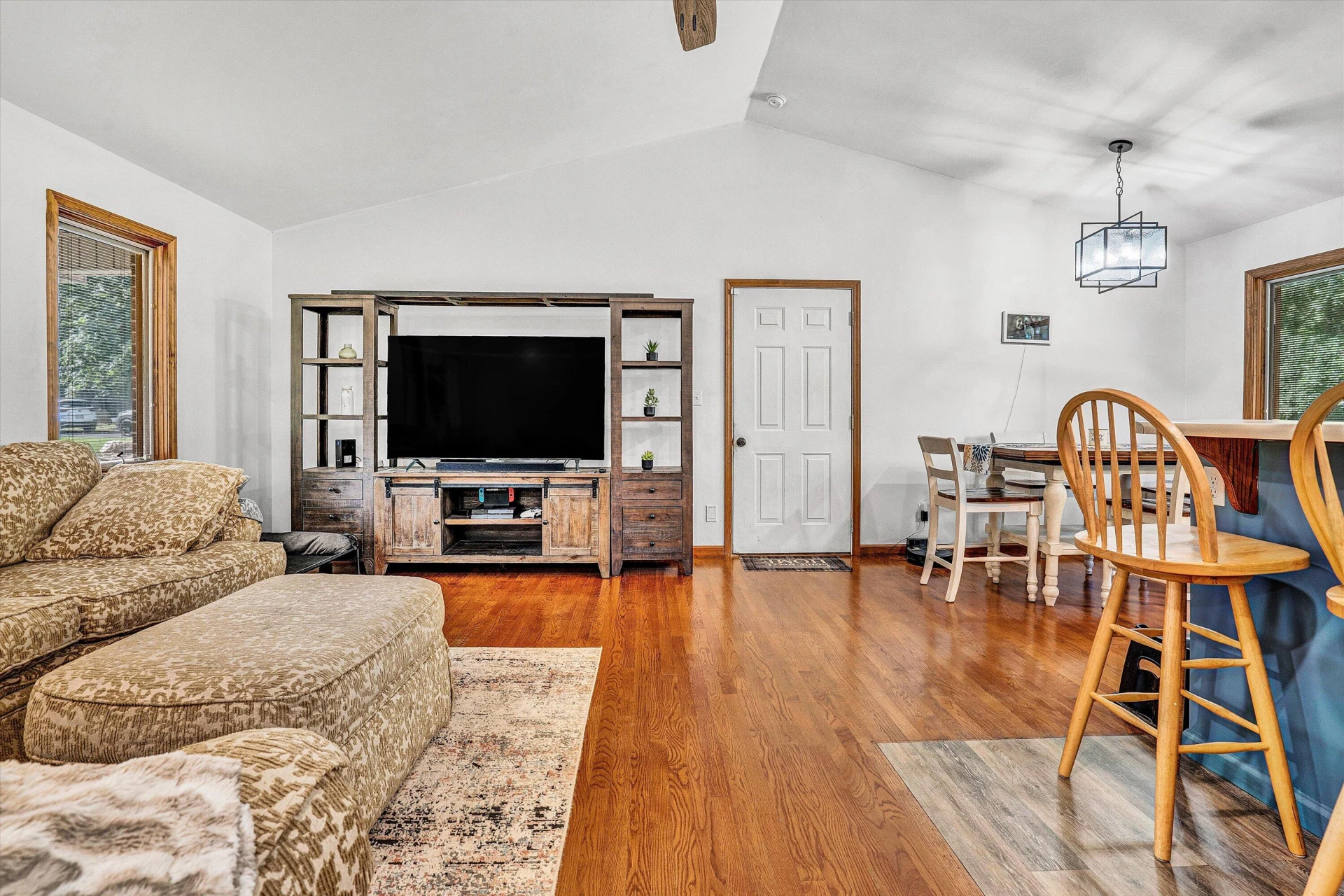 489 Monty RD - Photo 12