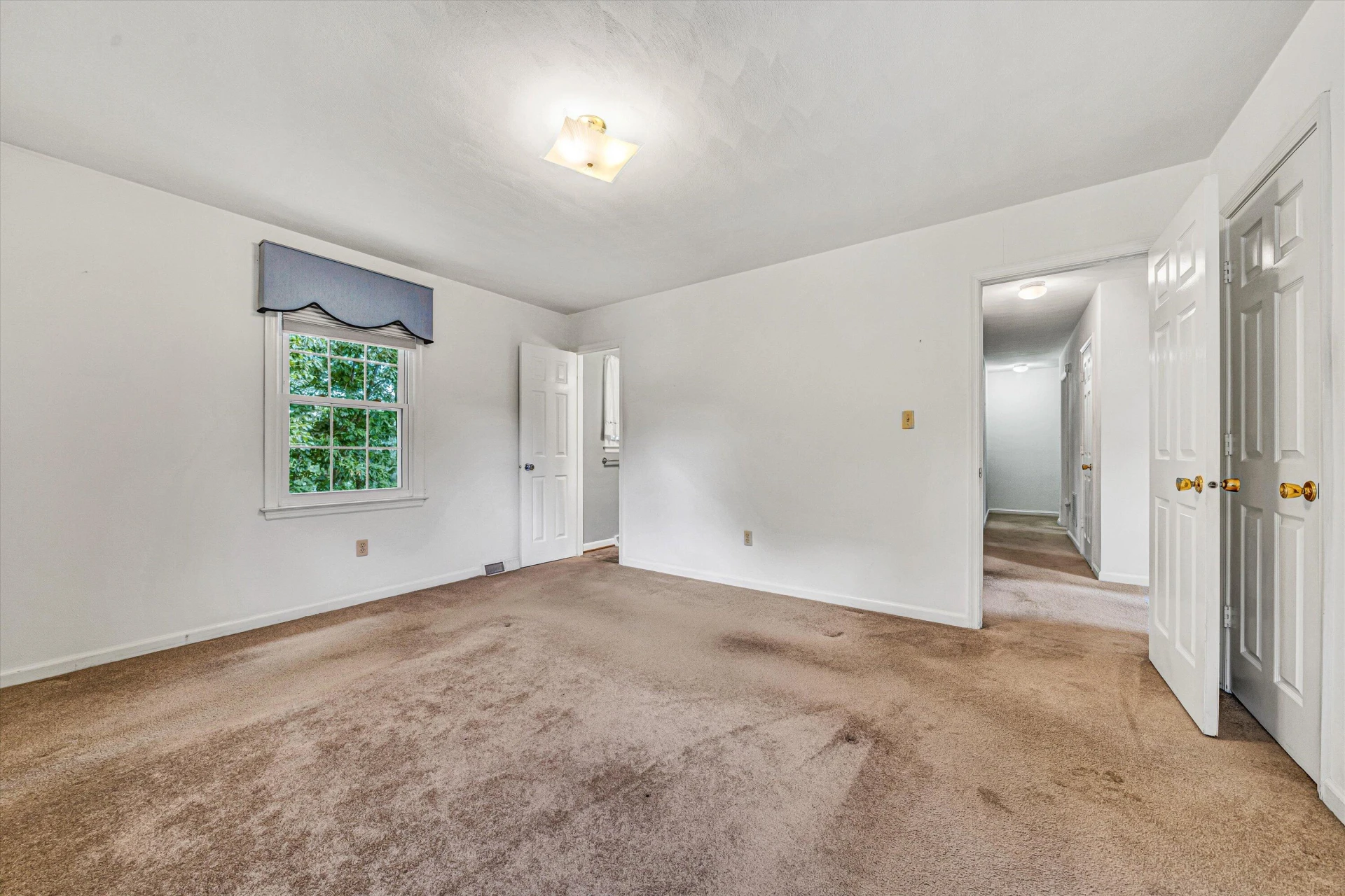5666 Penguin DR - Photo 22