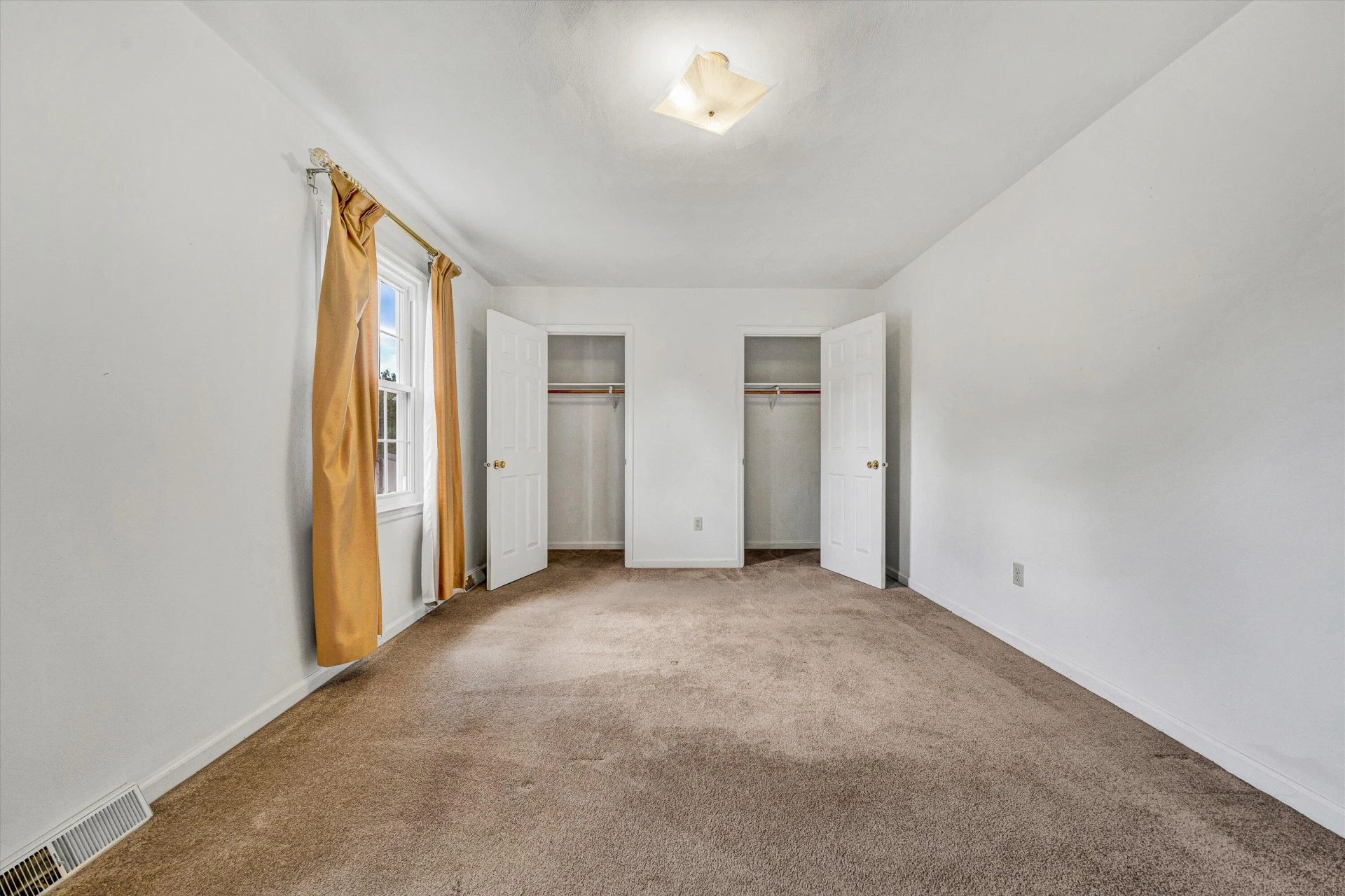 5666 Penguin DR - Photo 25