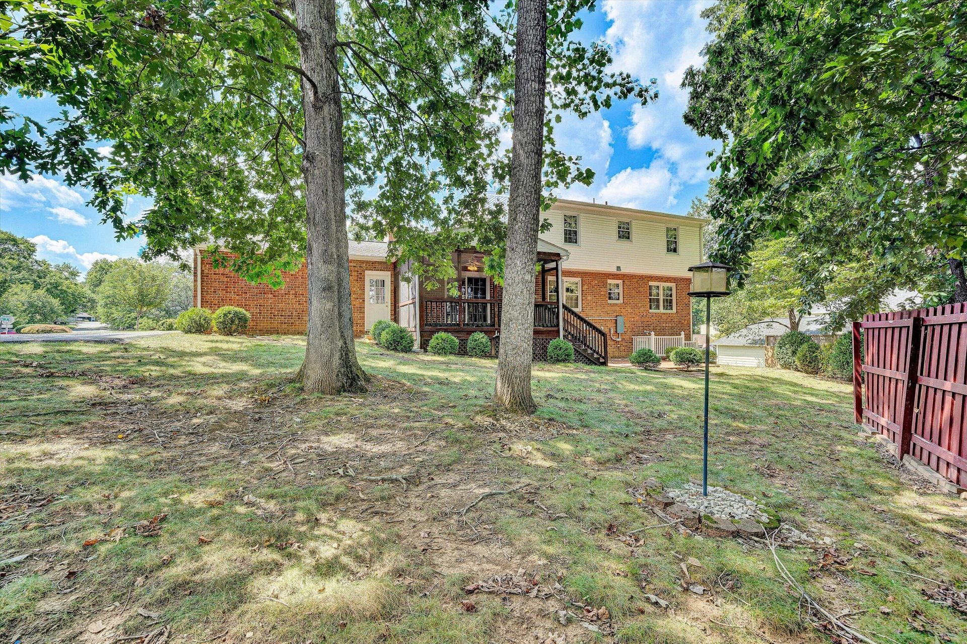 5666 Penguin DR - Photo 34