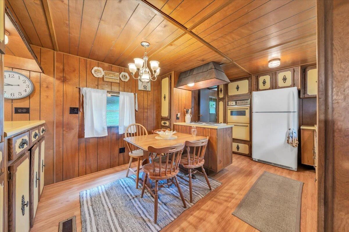 1514 Healing Springs RD - Photo 5