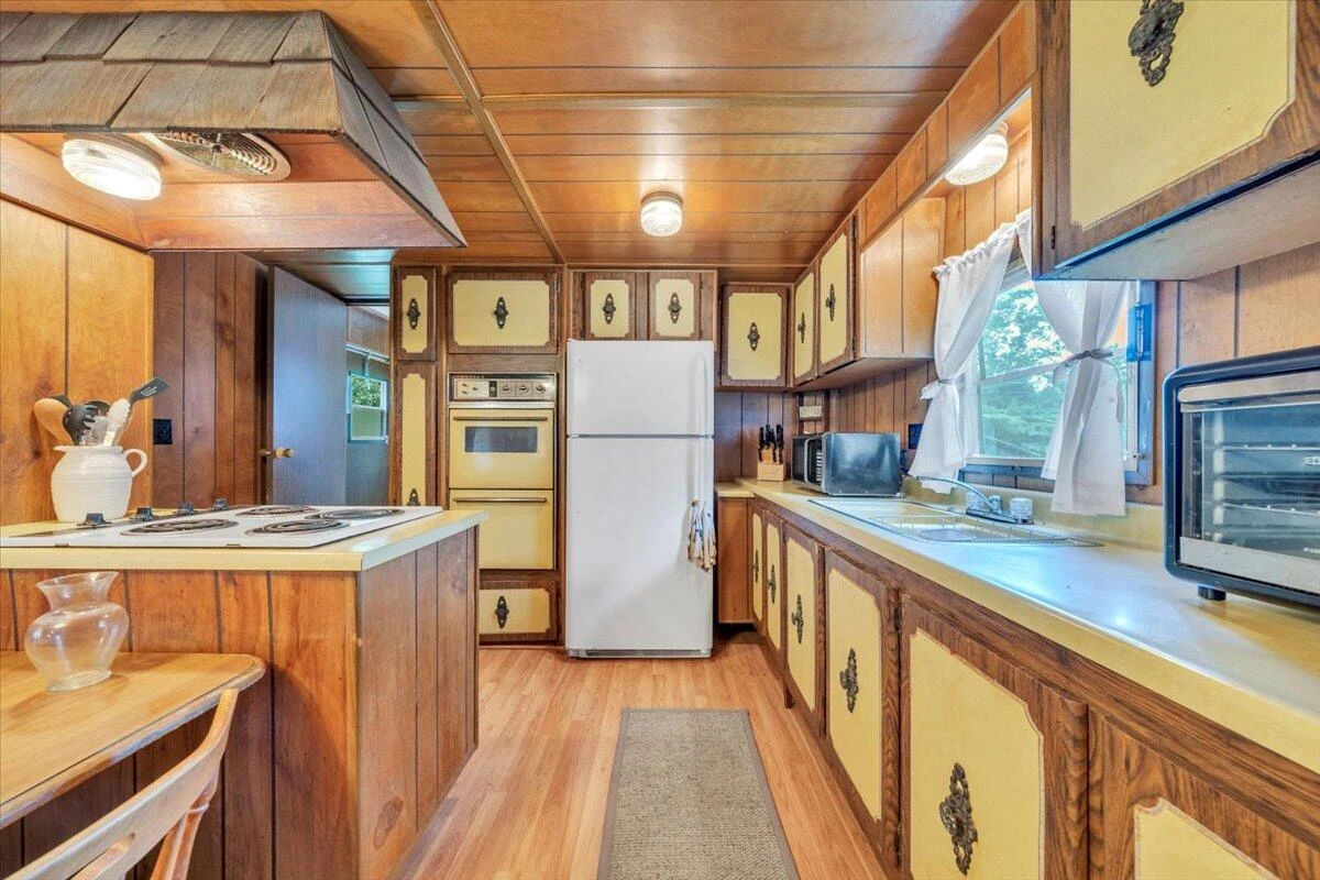 1514 Healing Springs RD - Photo 6