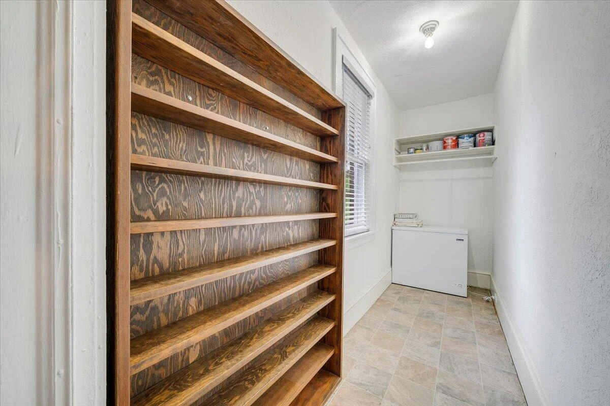 610 8th ST NW - Photo 19