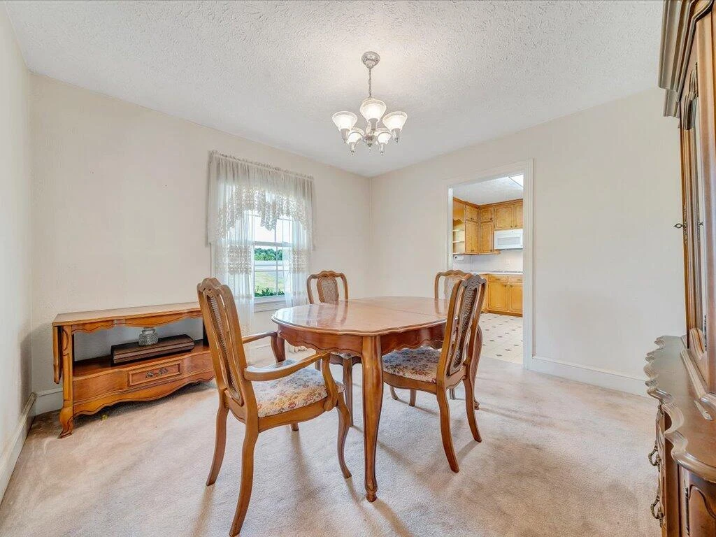 4300 Blackberry RD - Photo 19