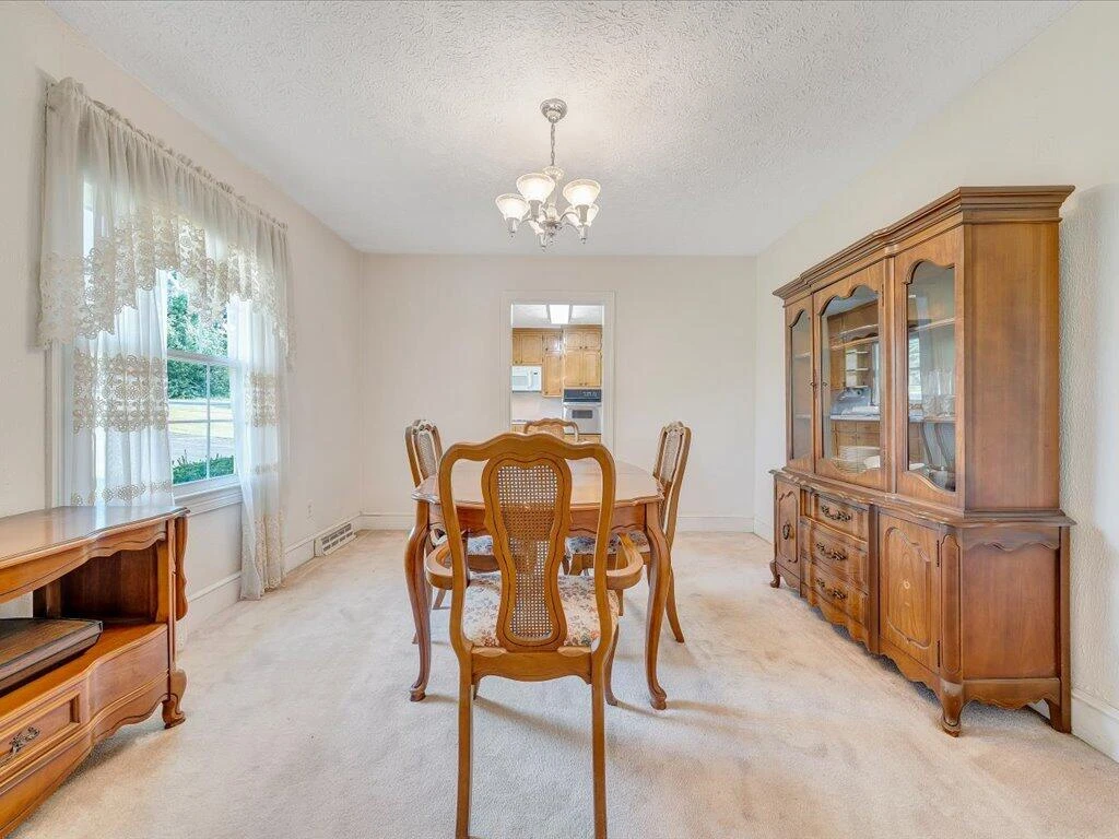 4300 Blackberry RD - Photo 20