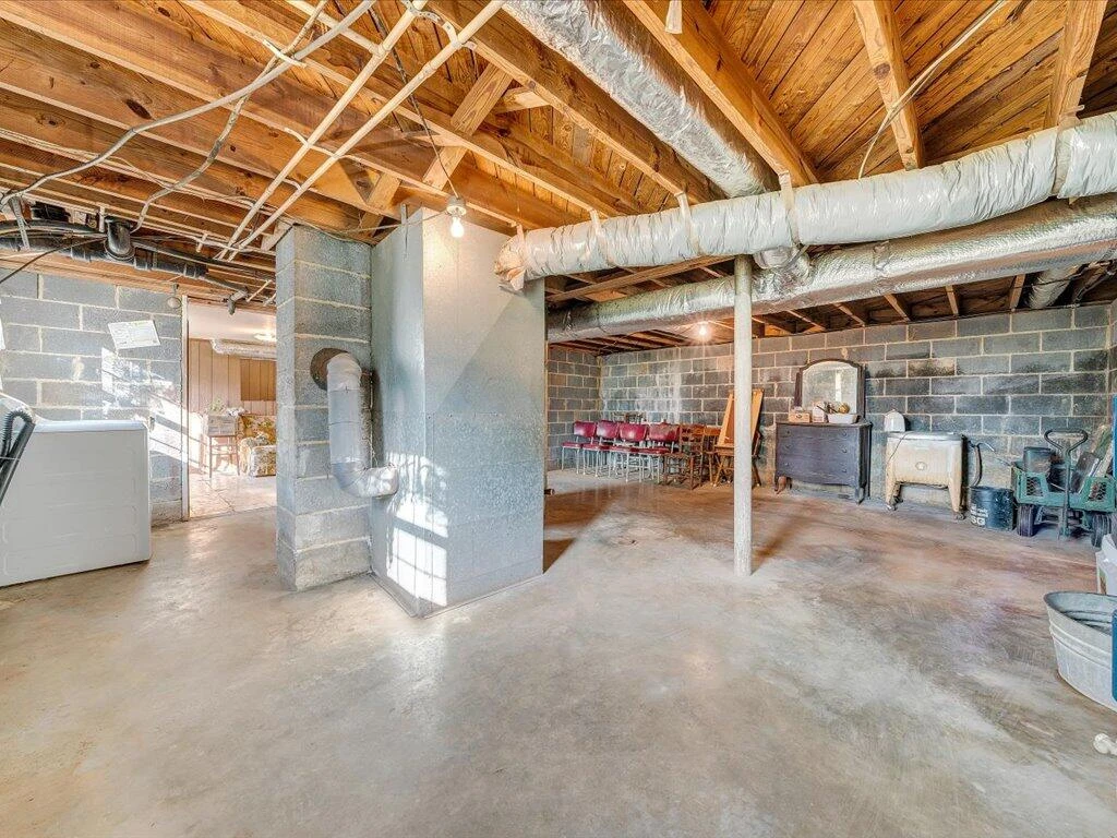 4300 Blackberry RD - Photo 33