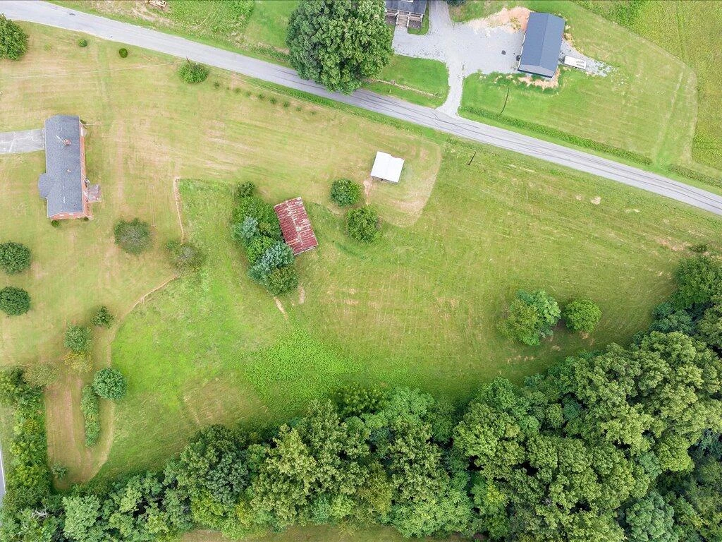 4300 Blackberry RD - Photo 49