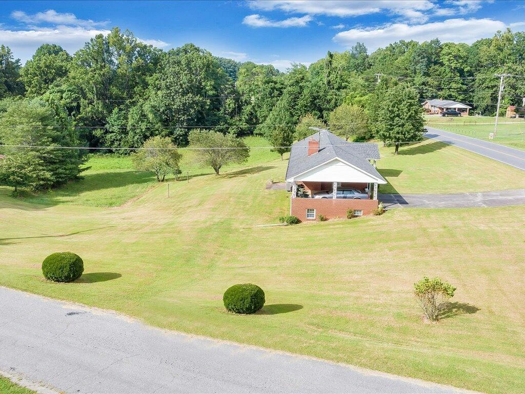 4300 Blackberry RD - Photo 54