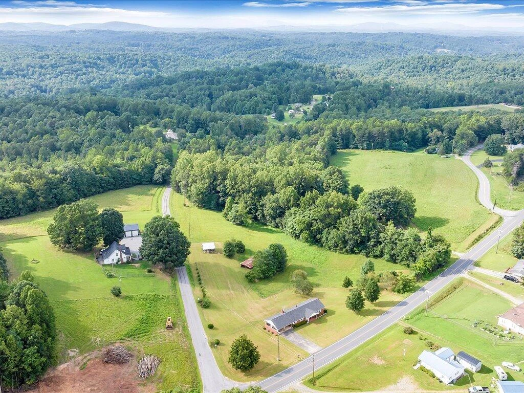 4300 Blackberry RD - Photo 57