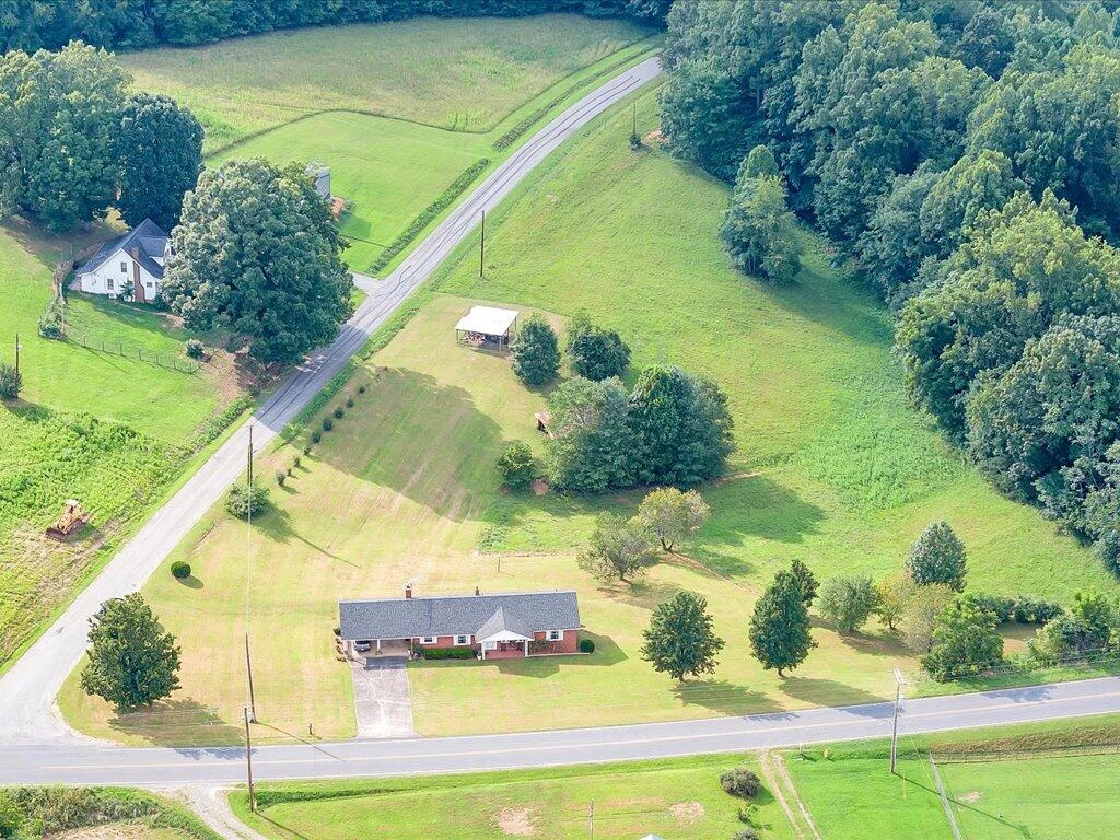 4300 Blackberry RD - Photo 60
