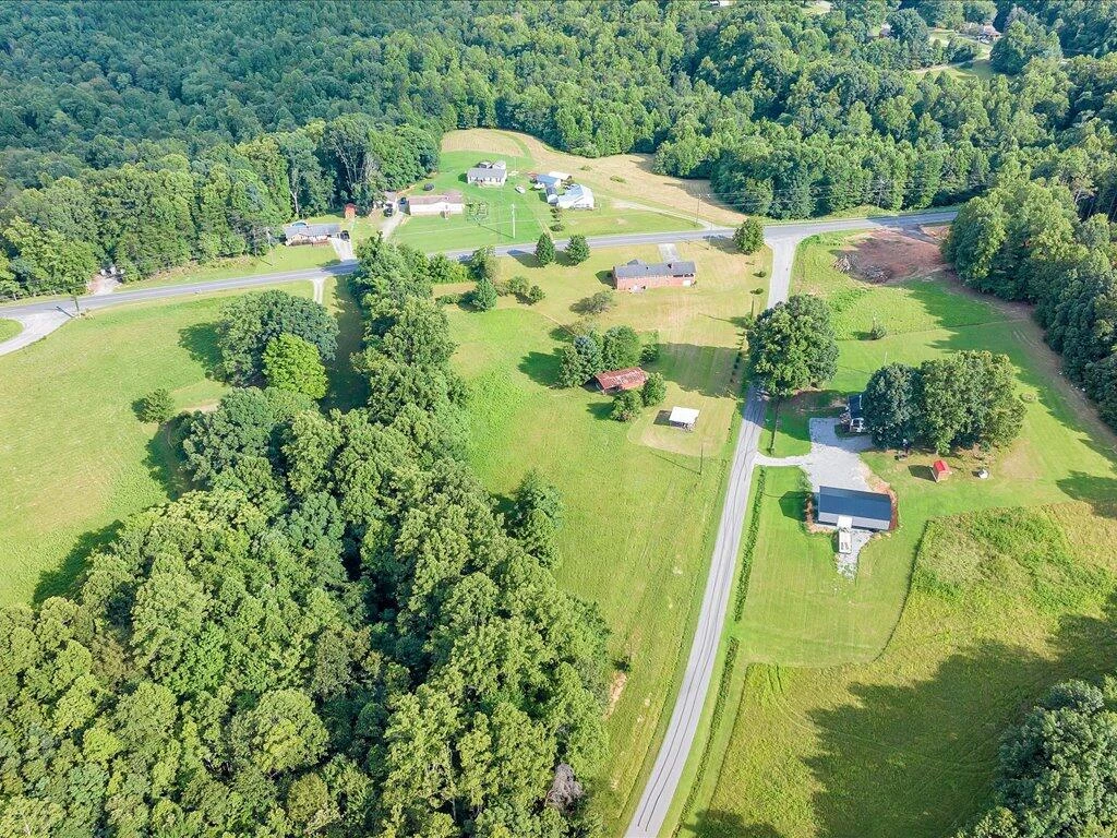 4300 Blackberry RD - Photo 66