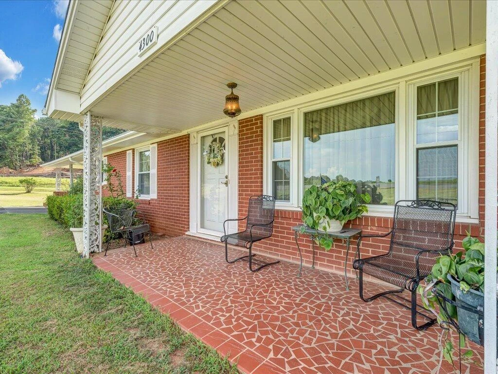 4300 Blackberry RD - Photo 7