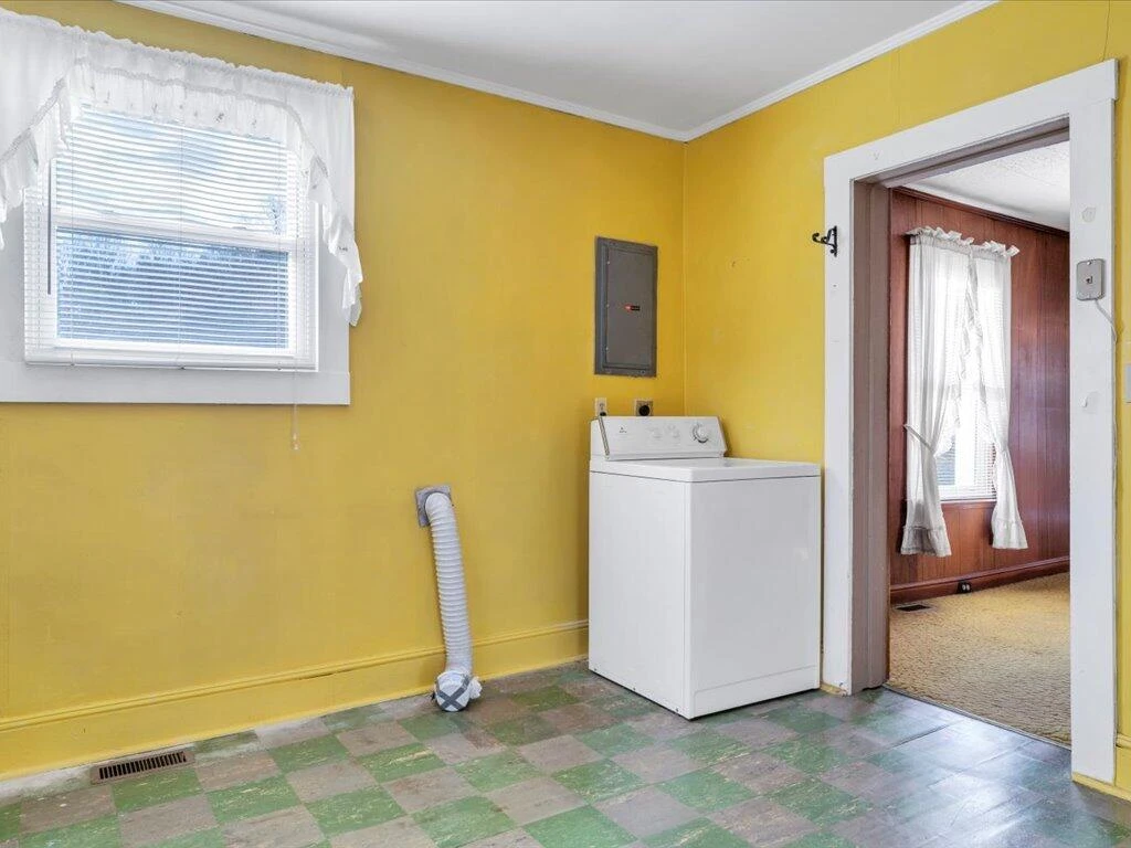 250 Chestnut ST - Photo 17