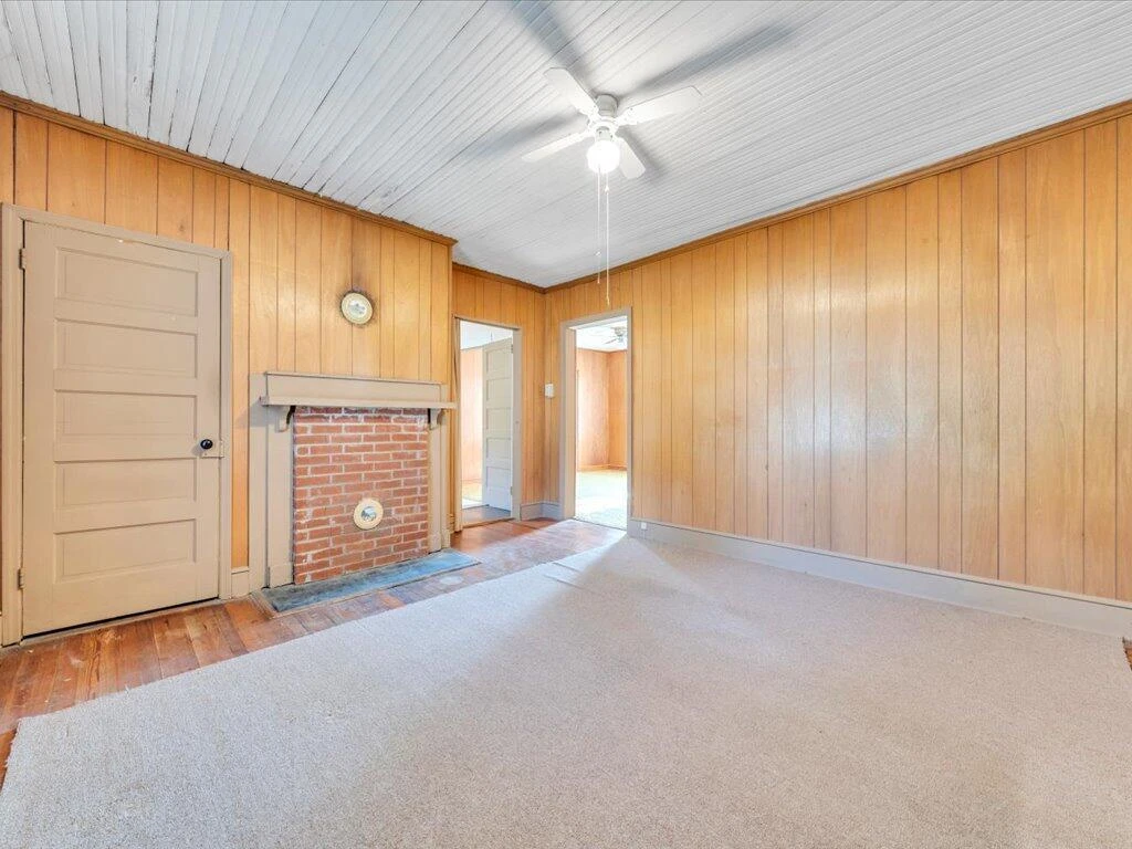 250 Chestnut ST - Photo 5