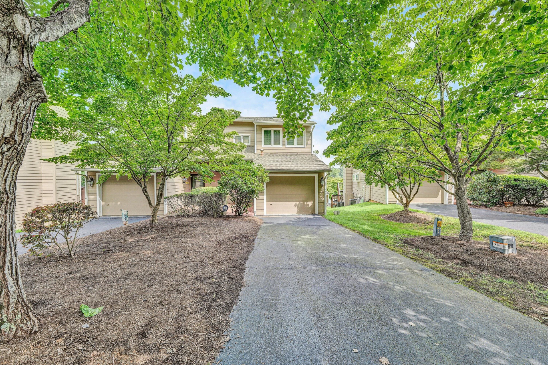 279 Waterside DR #7-J - Photo 10
