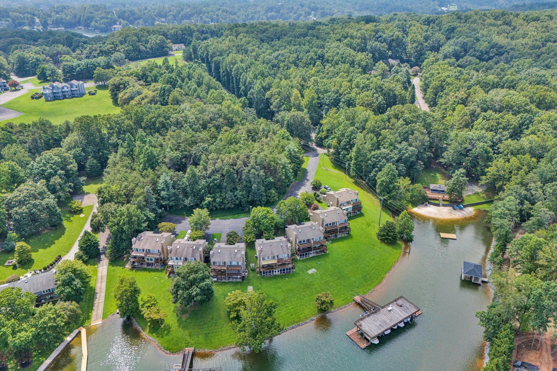 279 Waterside DR #7-J - Photo 3