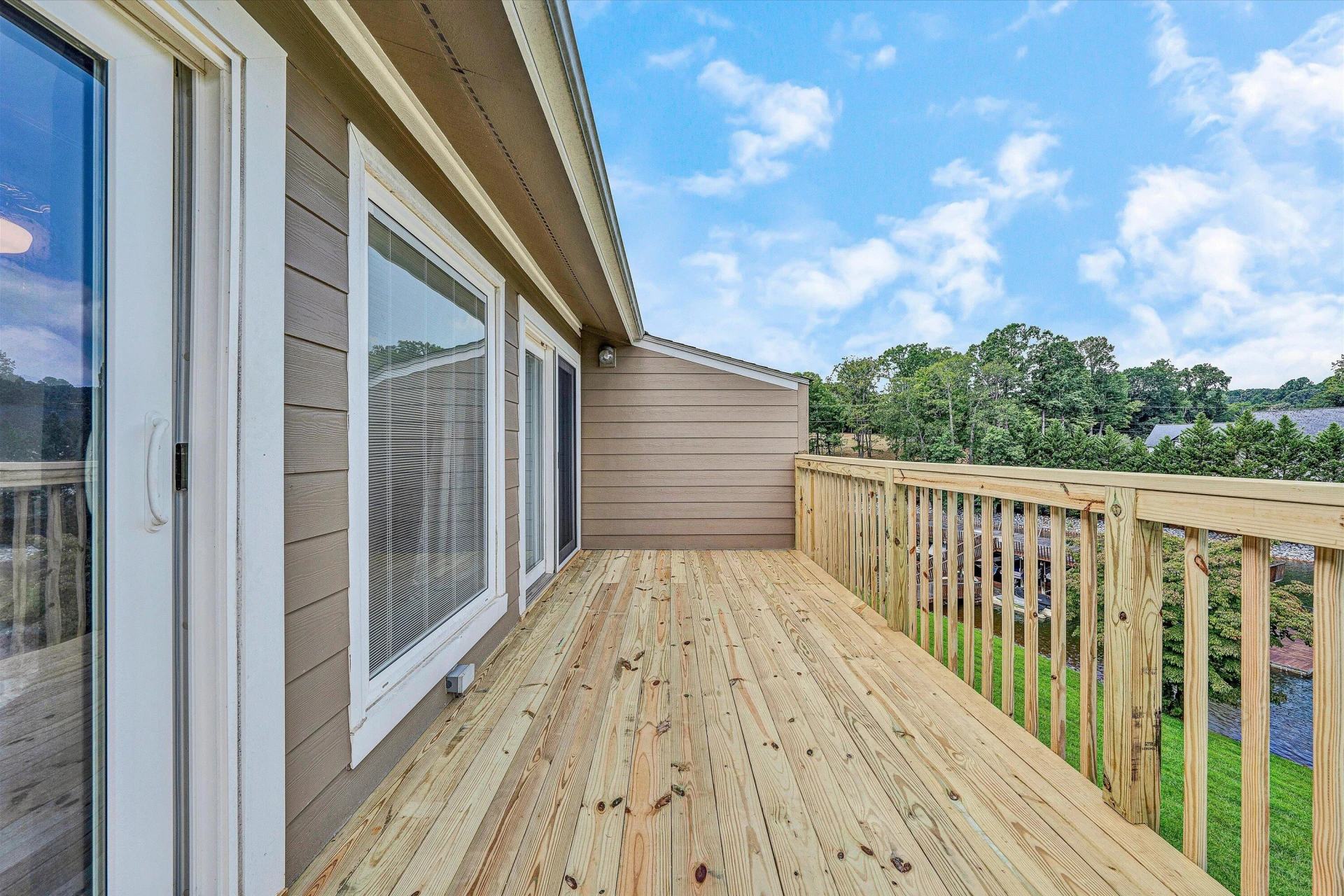 279 Waterside DR #7-J - Photo 32