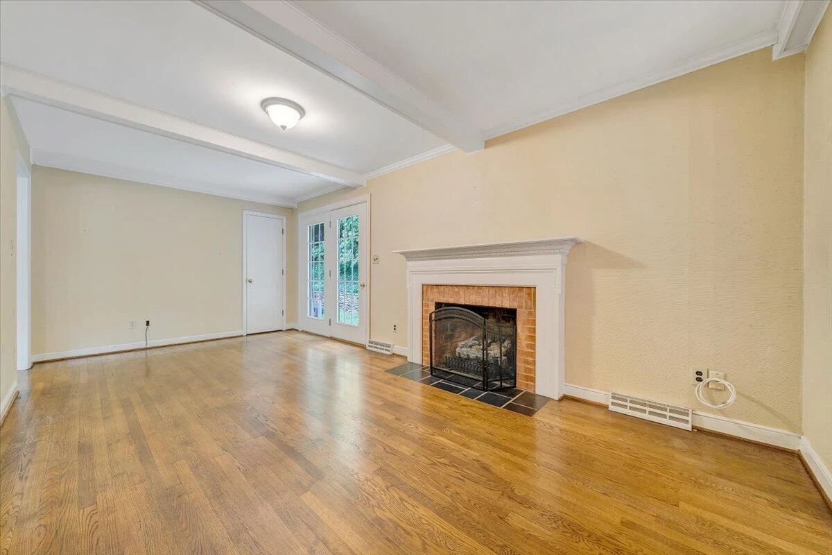 3339 Longhorn RD - Photo 17