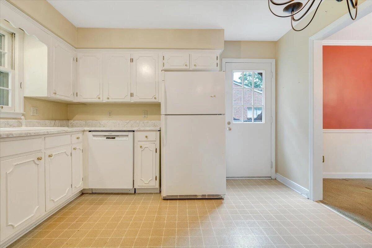 3339 Longhorn RD - Photo 25
