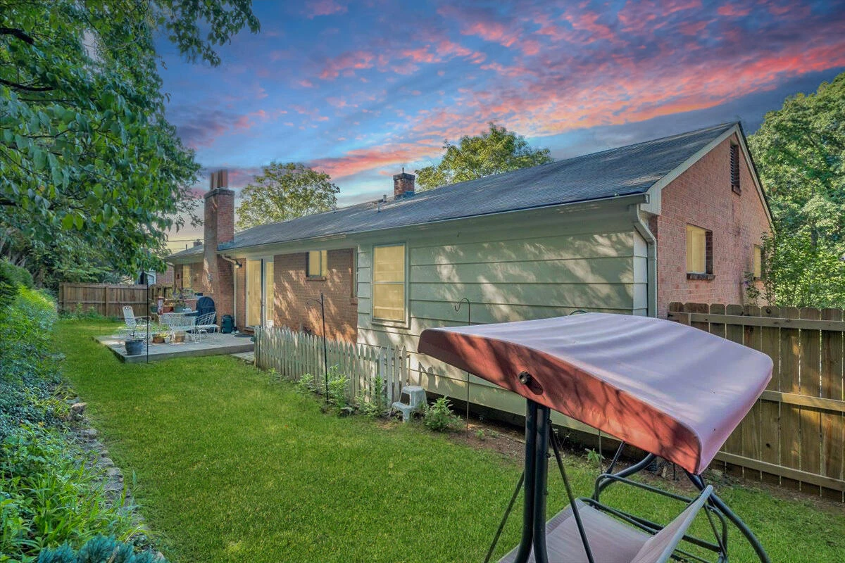 3339 Longhorn RD - Photo 9