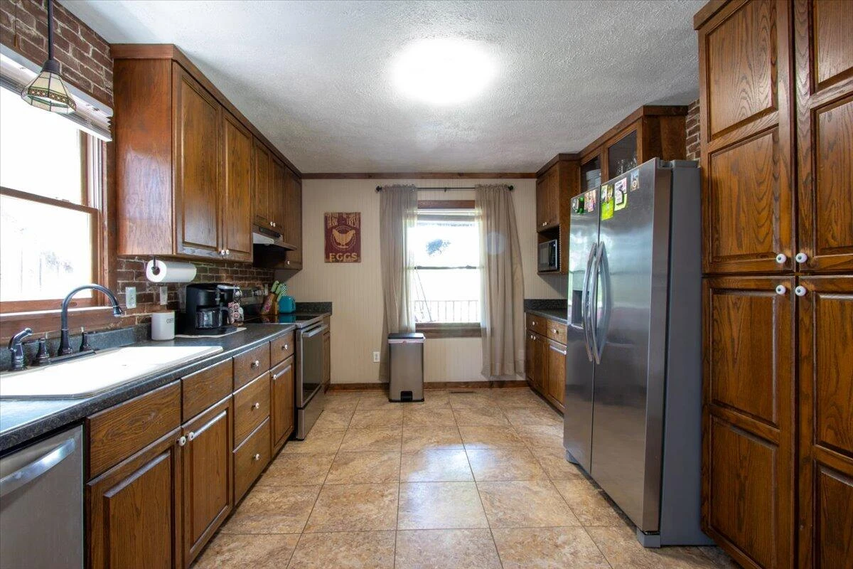50 Mapleridge DR - Photo 19