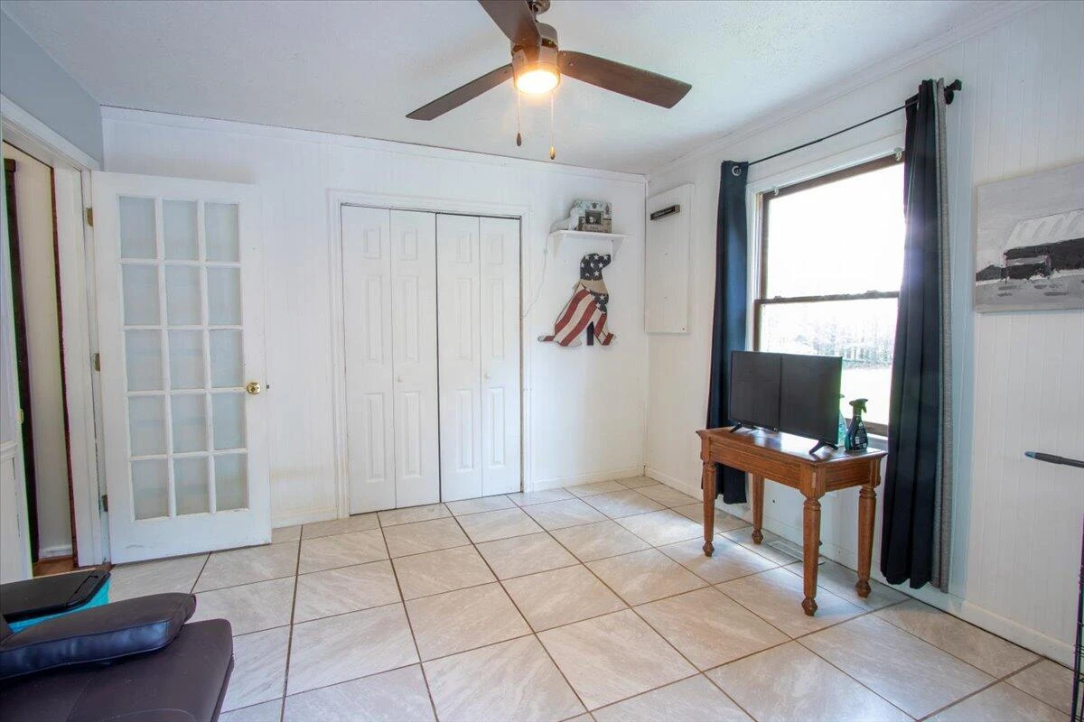 50 Mapleridge DR - Photo 40