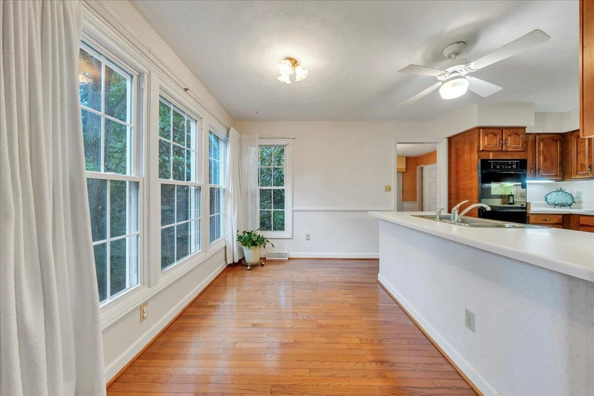 2391 Romar DR - Photo 21