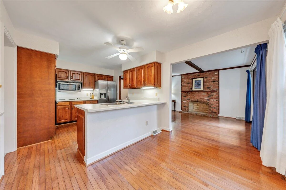 2391 Romar DR - Photo 22