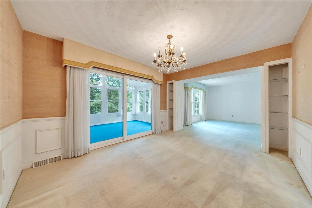 2391 Romar DR - Photo 23