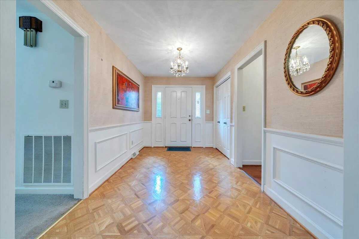 2391 Romar DR - Photo 31