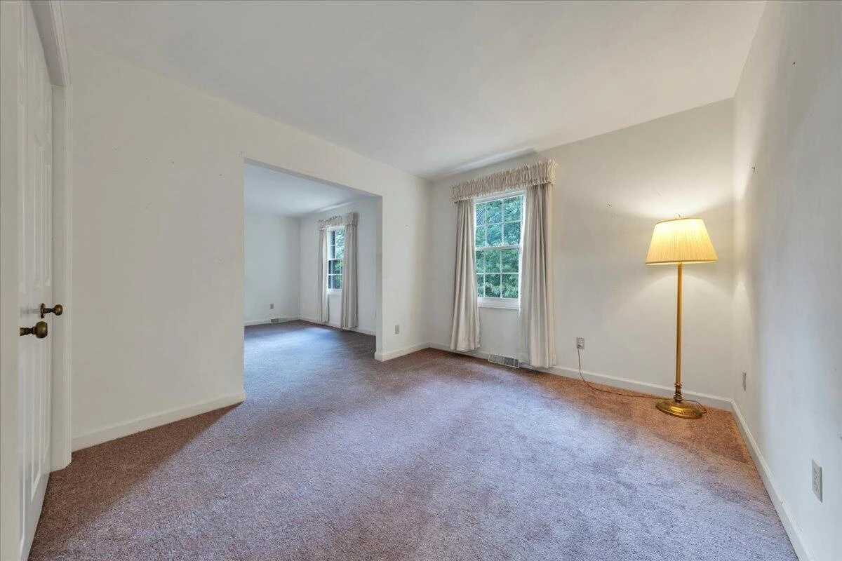 2391 Romar DR - Photo 37