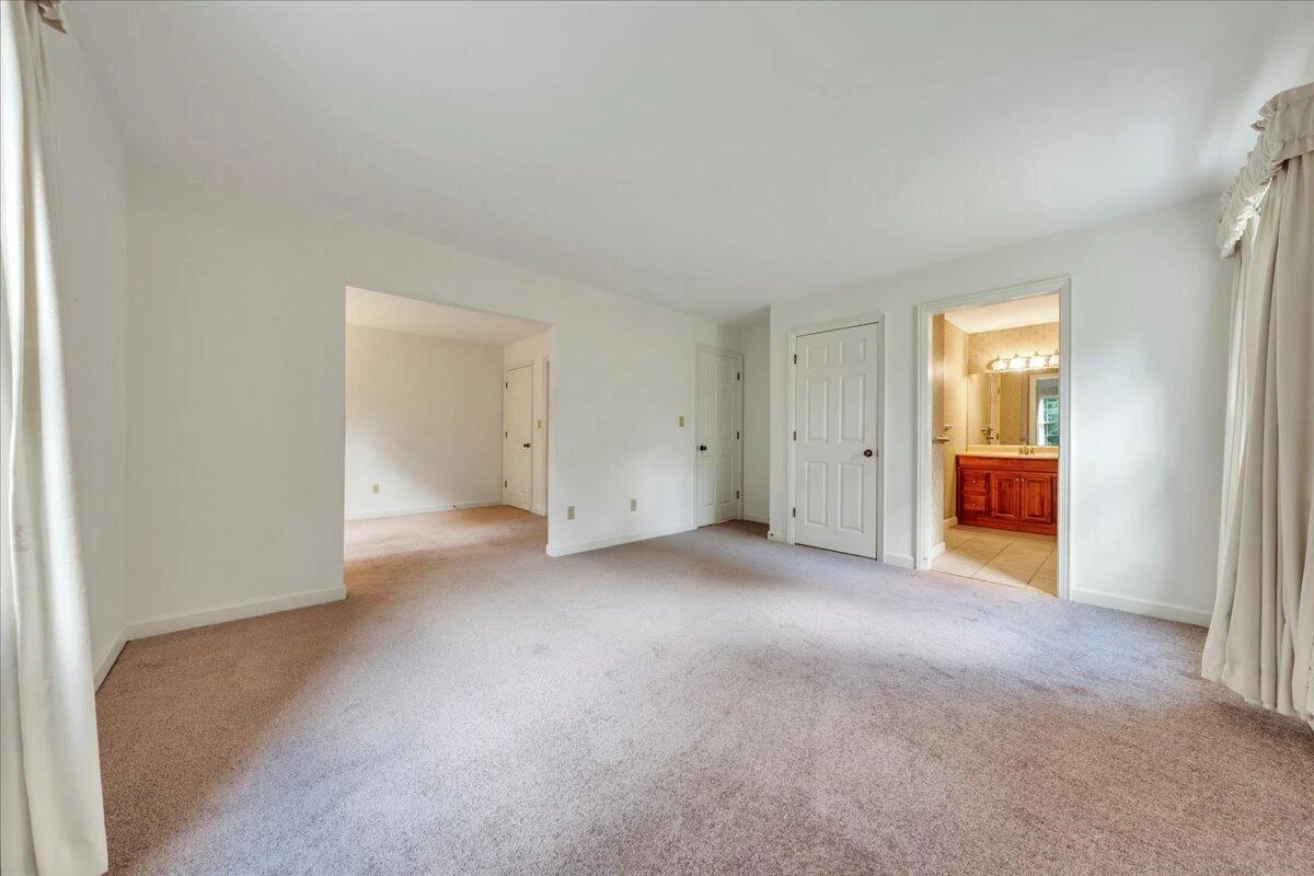 2391 Romar DR - Photo 41