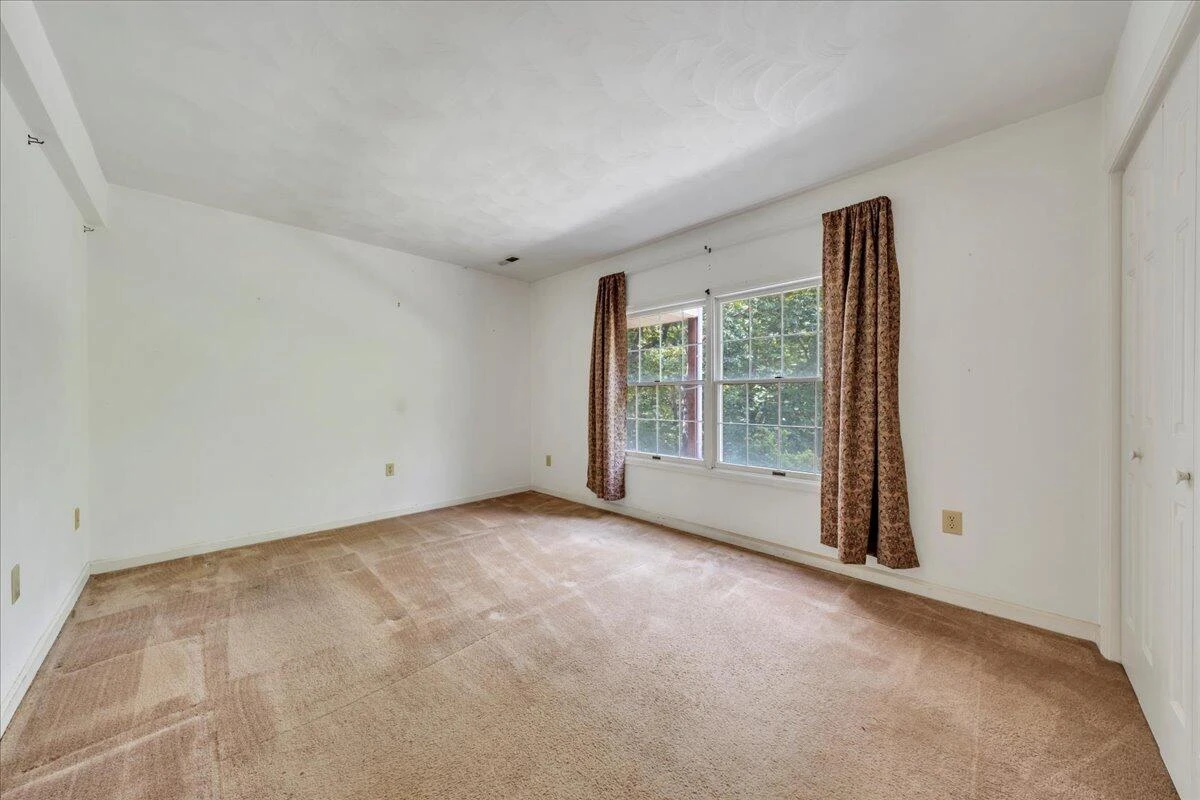2391 Romar DR - Photo 68