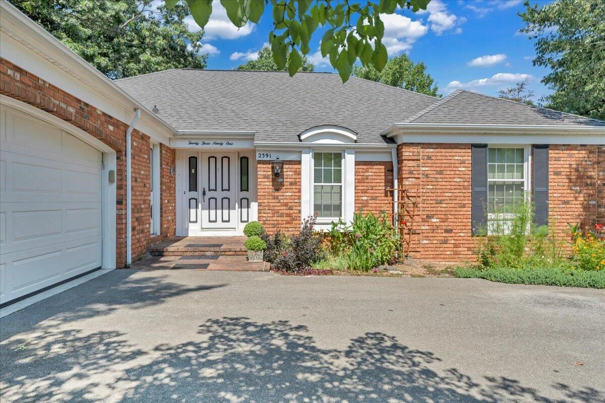 2391 Romar DR - Photo 82