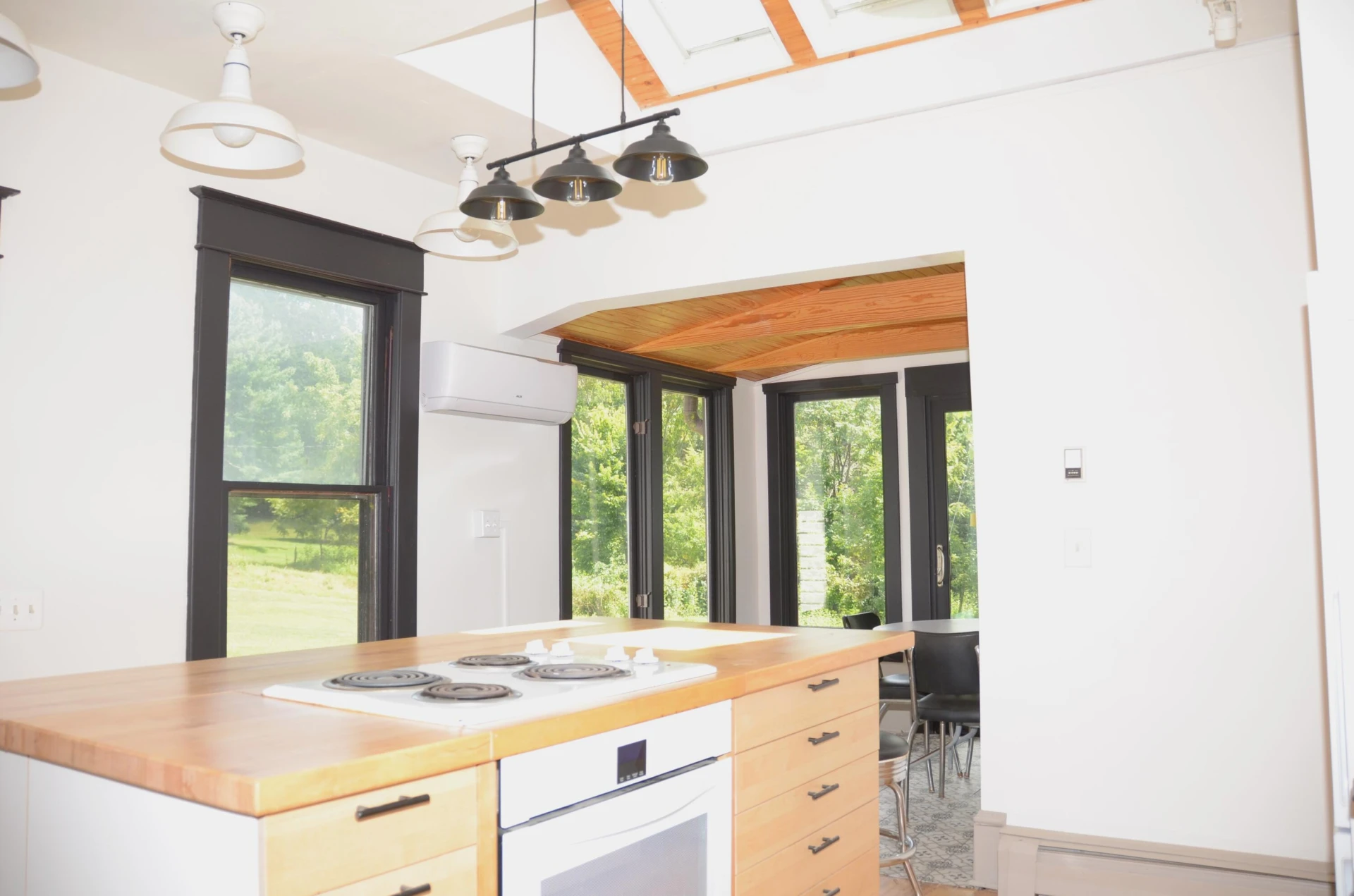 4886 Wade RD - Photo 8