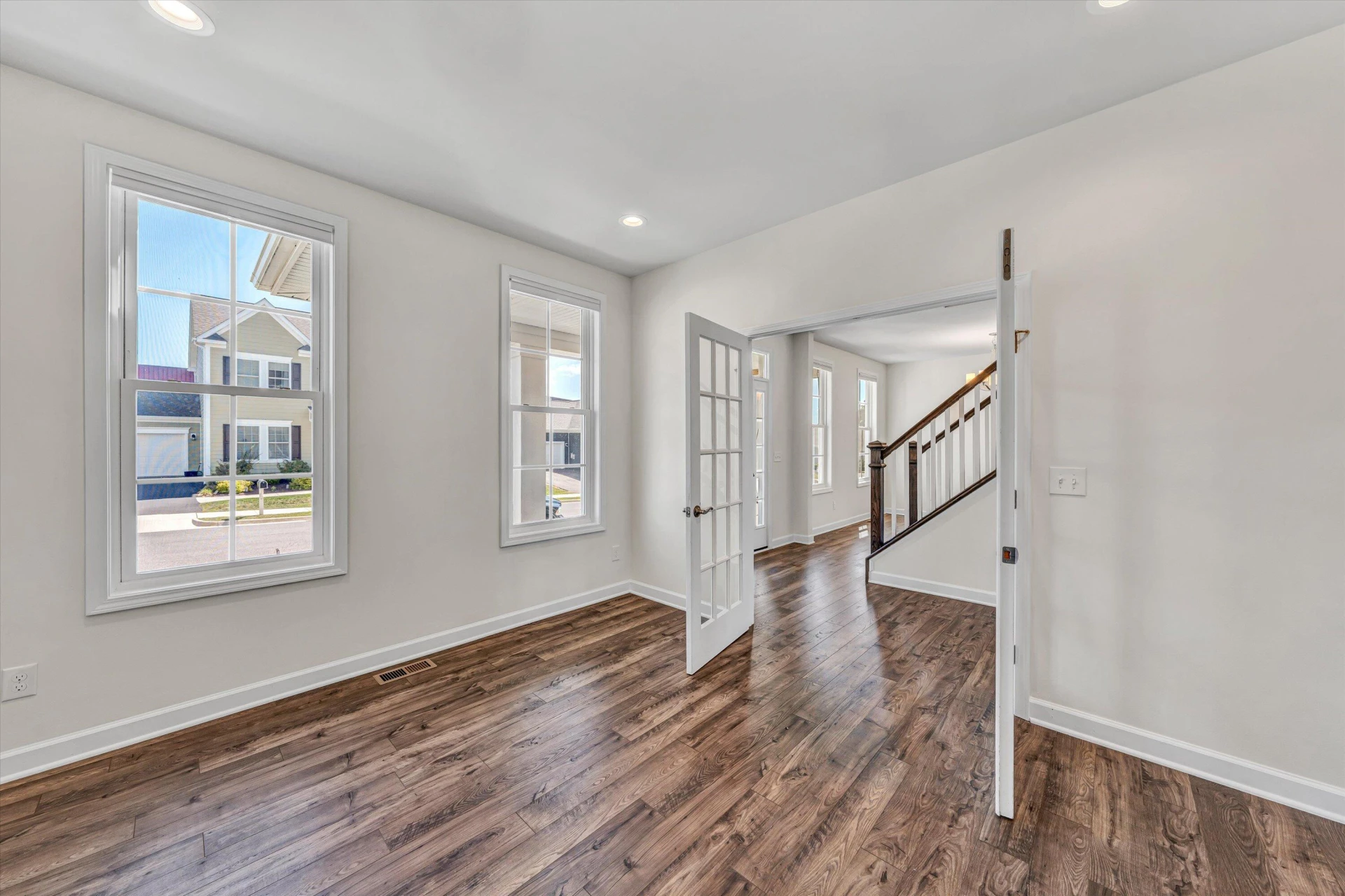 54 Boxwood LN - Photo 12