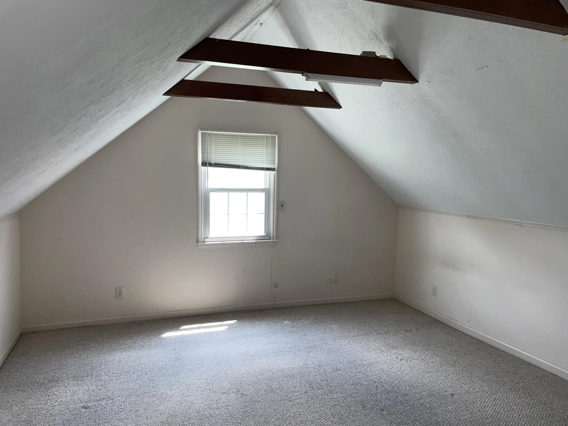 2105 MOUNTAIN AVE - Photo 12