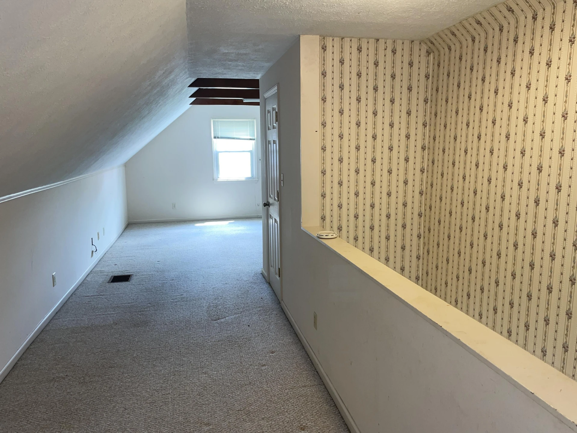 2105 MOUNTAIN AVE - Photo 14