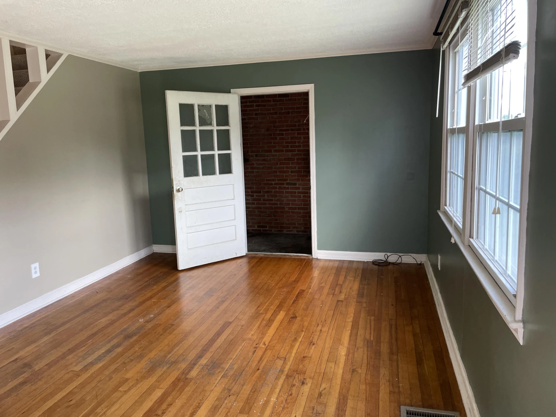 2105 MOUNTAIN AVE - Photo 7