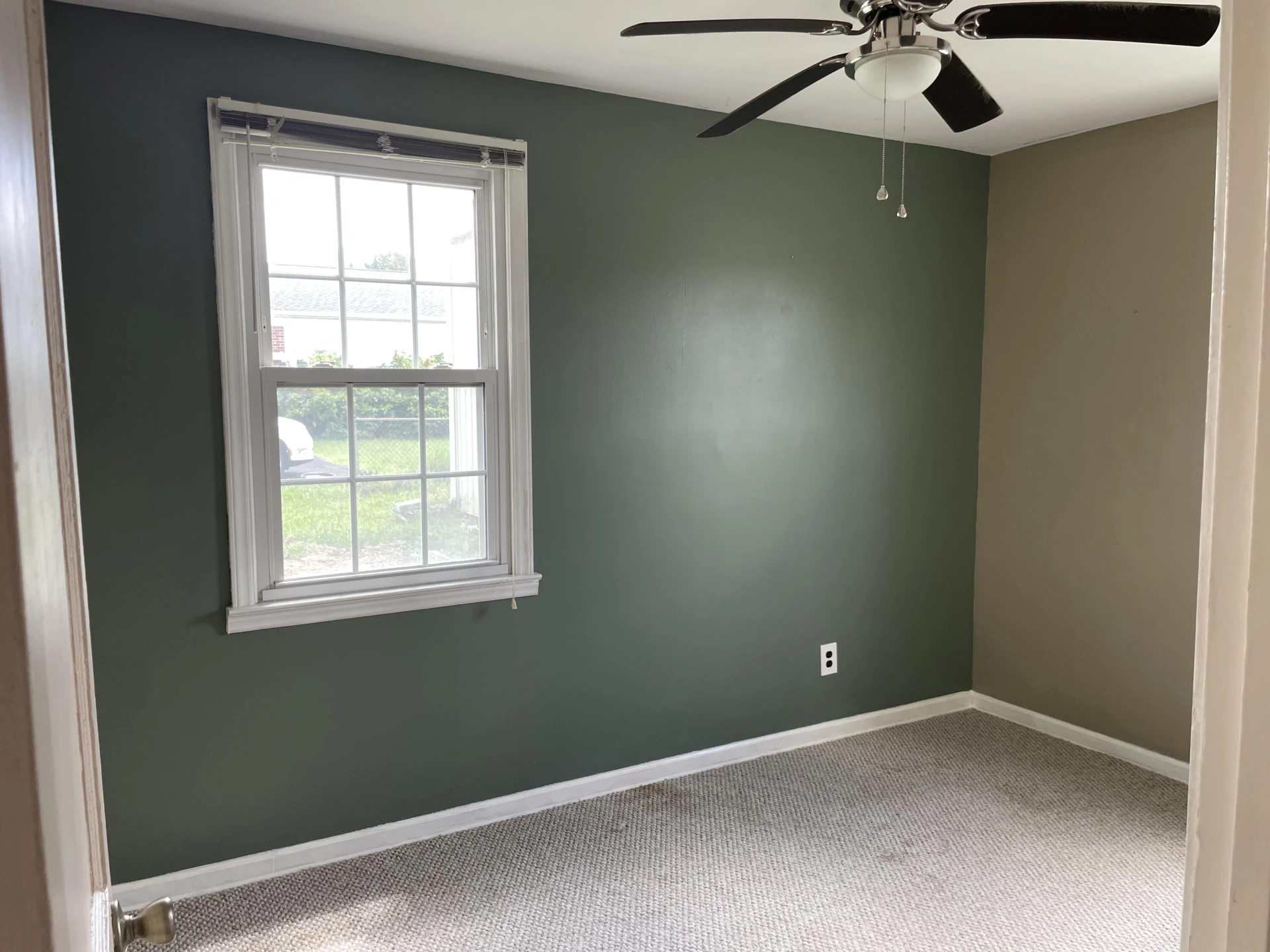 2105 MOUNTAIN AVE - Photo 9