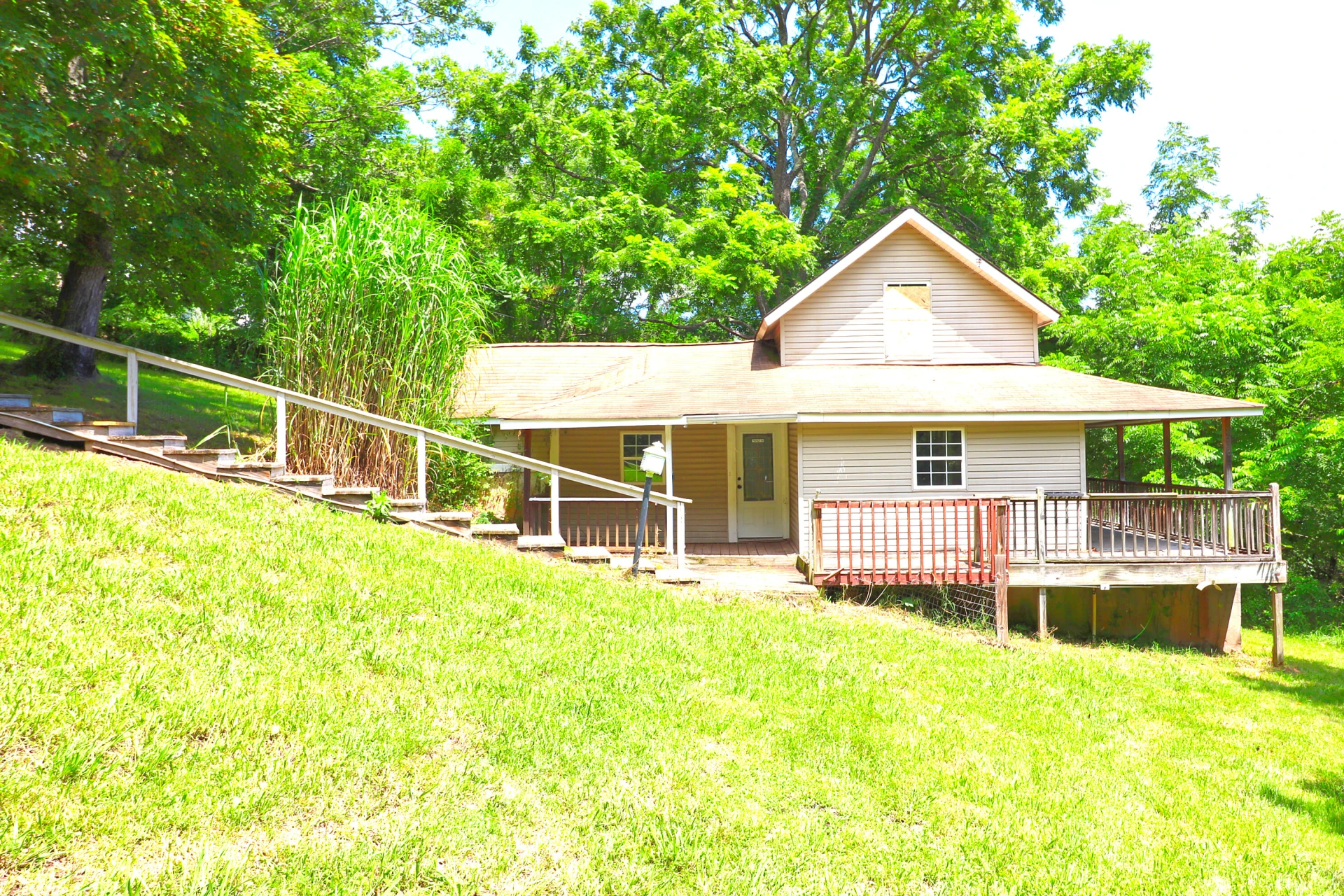 6190 Parrott Mountain RD