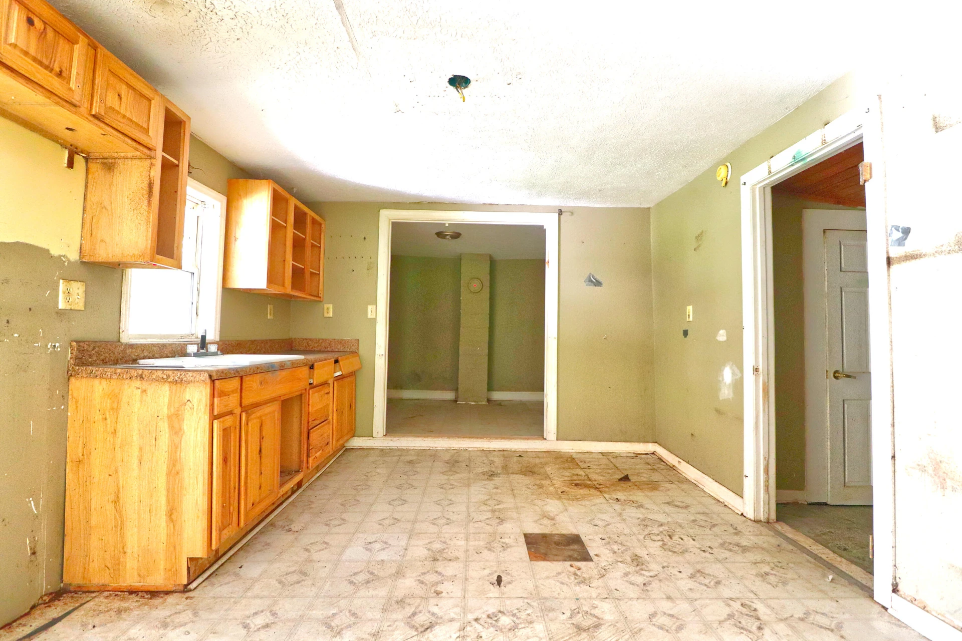 6190 Parrott Mountain RD - Photo 5