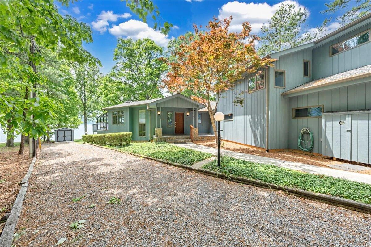 230 Lee DR - Photo 100